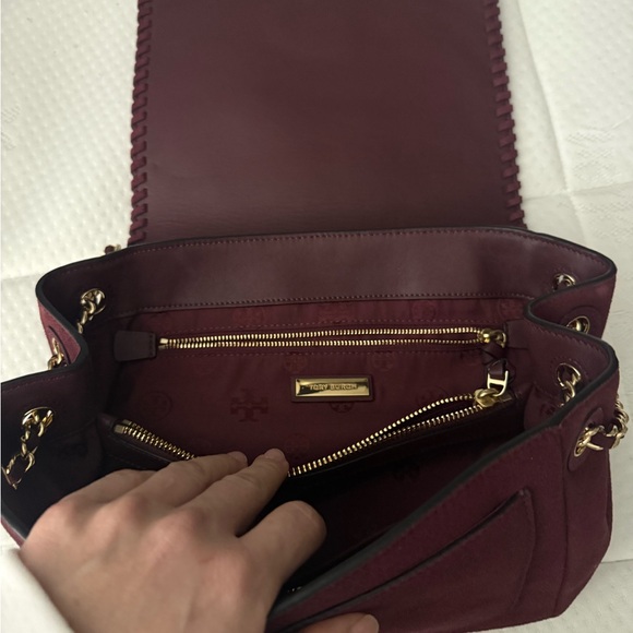 Tory Burch Burgundy Crossbody Bag with Chain Strap - Picture 6 of 7